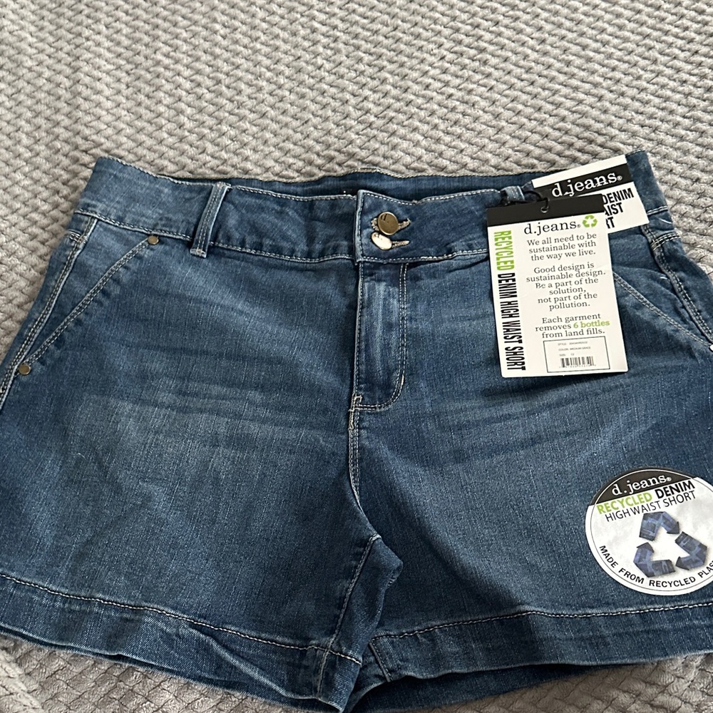 D. Jeans Classic Indigo Jean Shorts